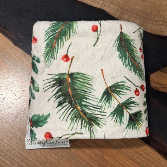 Minky Couture Plush Christmas Holly Themed Holiday Print Standard Pillowcase - Picture 7 of 9